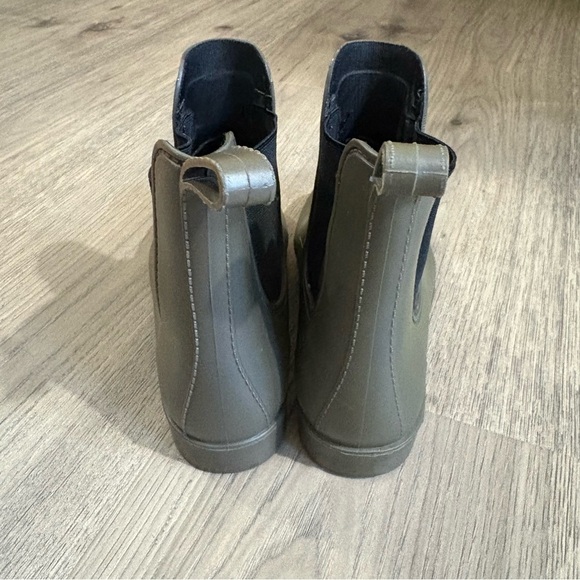 Forest Green Rain Boots Booties women’s Sz 6 - Picture 3 of 5